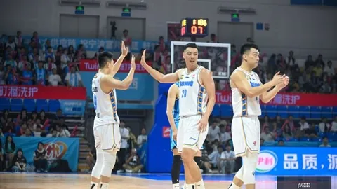 39岁库里获顶薪合同，创历史纪录j9九游会官网：这是对过去的投资吗