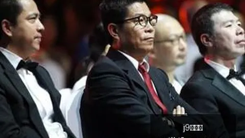 国足战泰国激情瞬间赵继伟亲临现场，观赛亮点